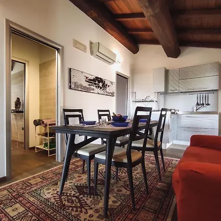 Artapartment * קליארי